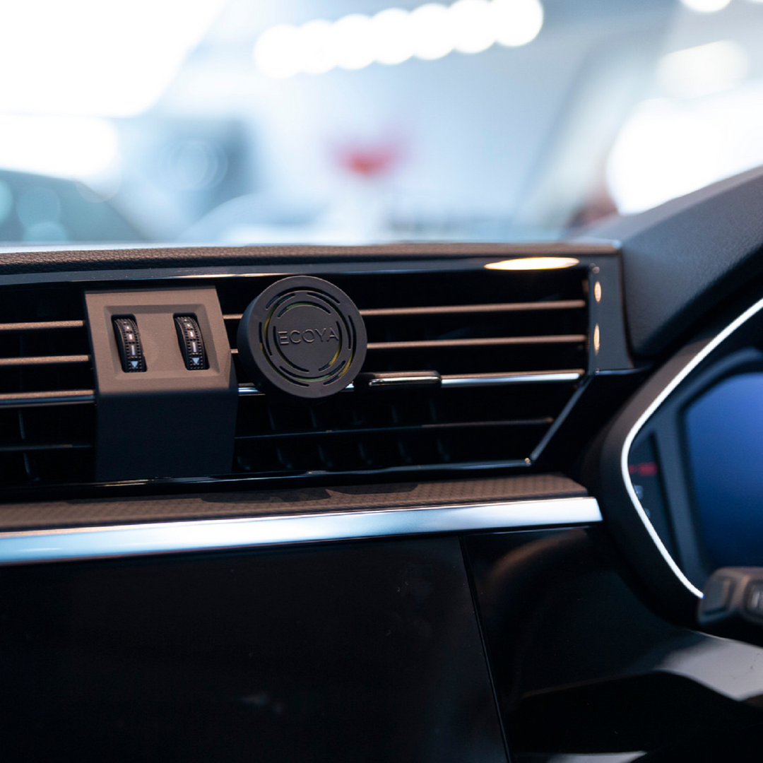 Aromas On The Go: 4 Reasons to Buy a Car Fragrance Diffuser in 2025